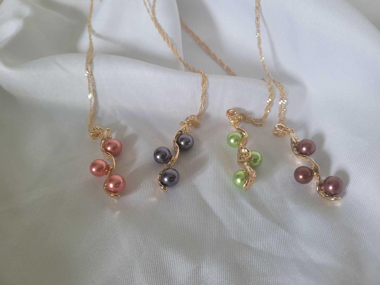 Triple Pearl Set