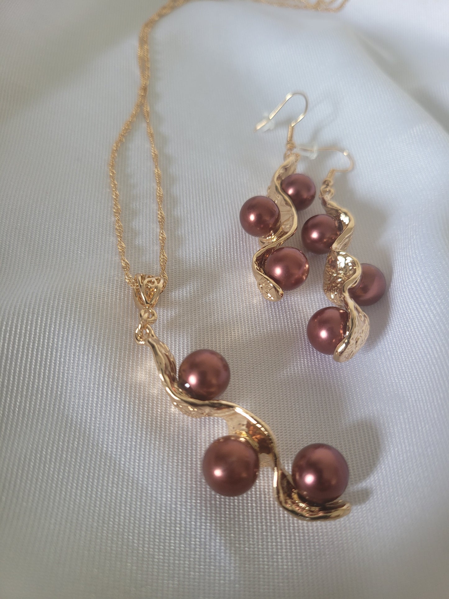 Triple Pearl Set
